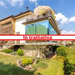 Villa di design in vendita a Cantù