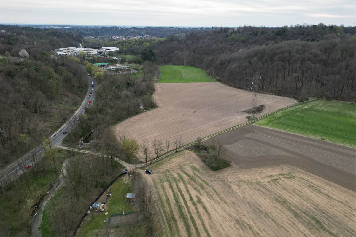 Terreno agricolo e boschivo a Cantù Corso Europa