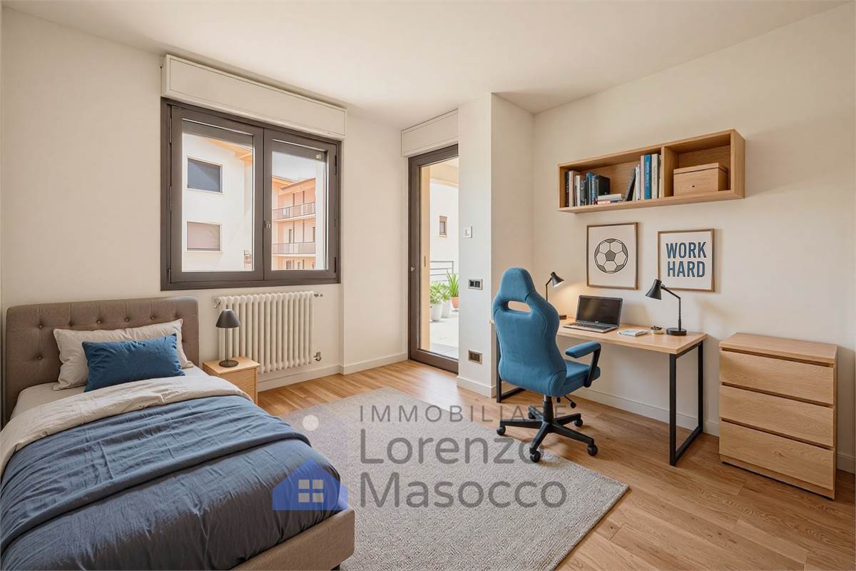 Villa a schiera di testa con box doppio