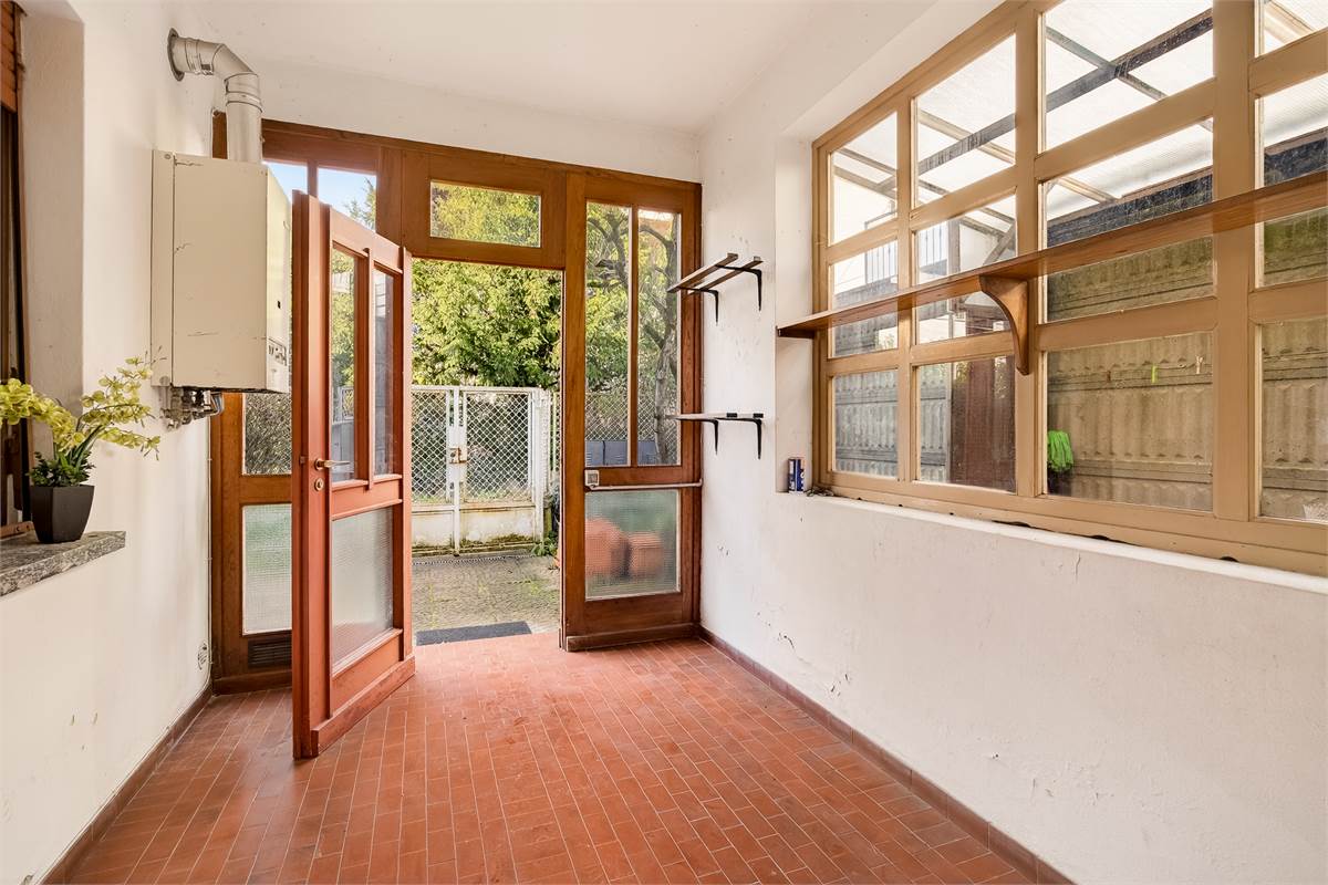 Intera casa trifamiliare a Vighizzolo