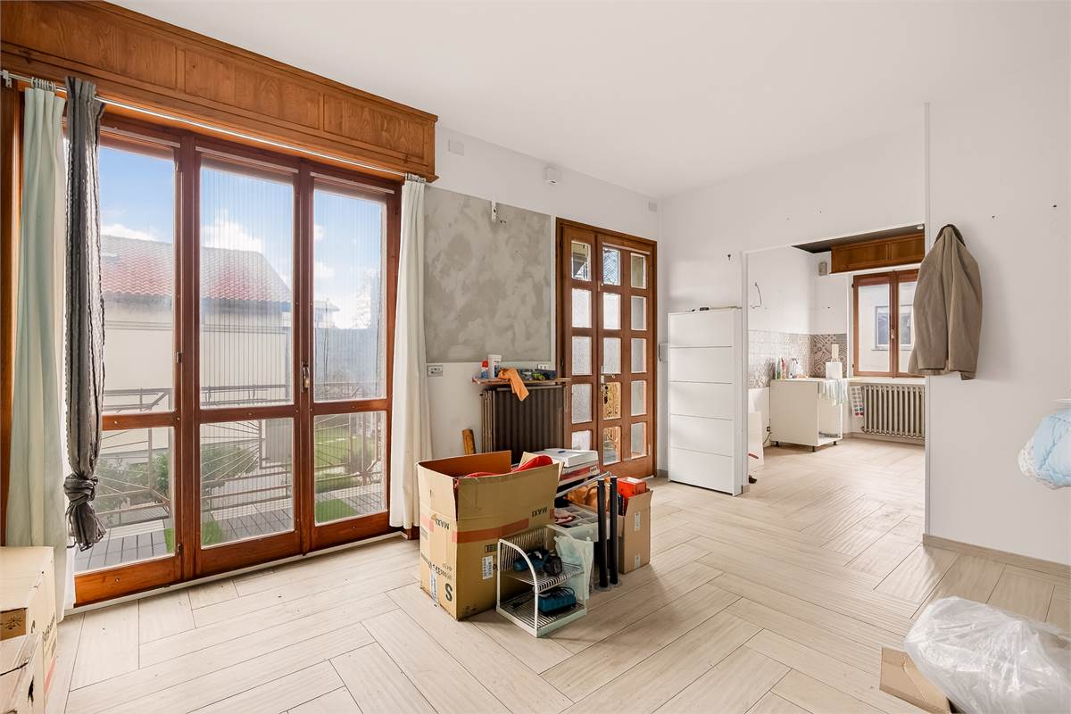 Intera casa trifamiliare a Vighizzolo