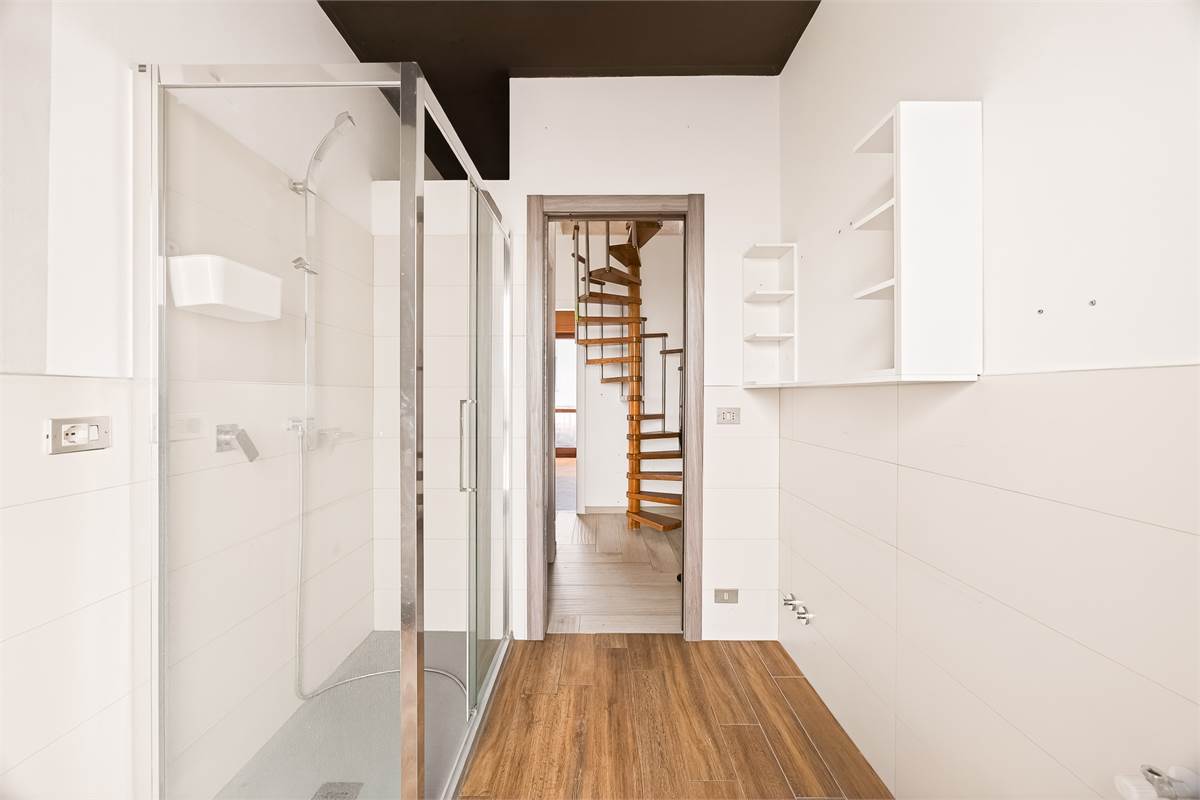 Intera casa trifamiliare a Vighizzolo