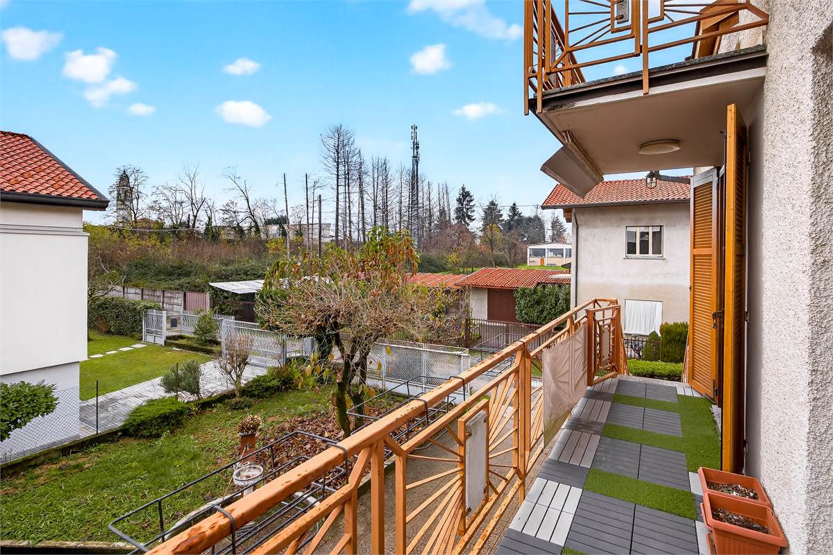 Intera casa trifamiliare a Vighizzolo