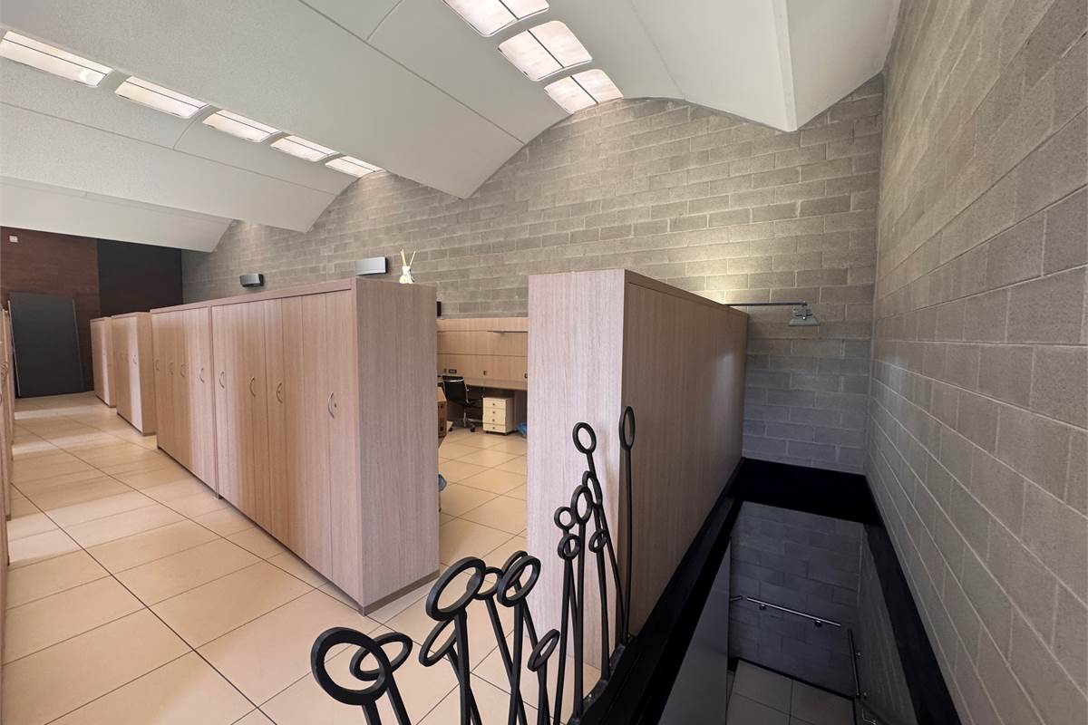 Capannone in vendita a Cantù