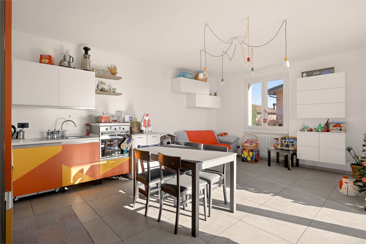 Casa indipendente con giardino a Vighizzolo