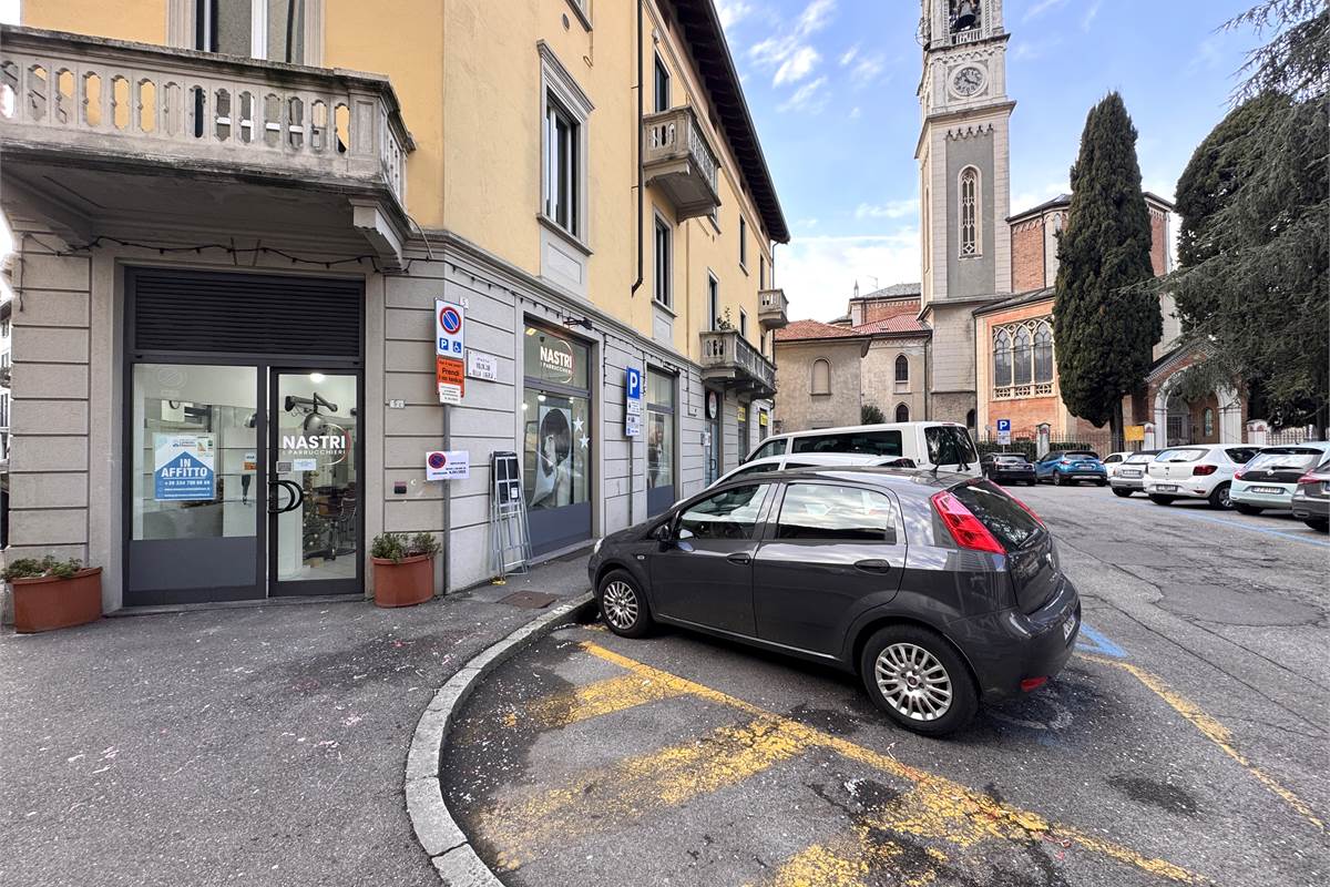 Negozio in affitto in centro a Cantù