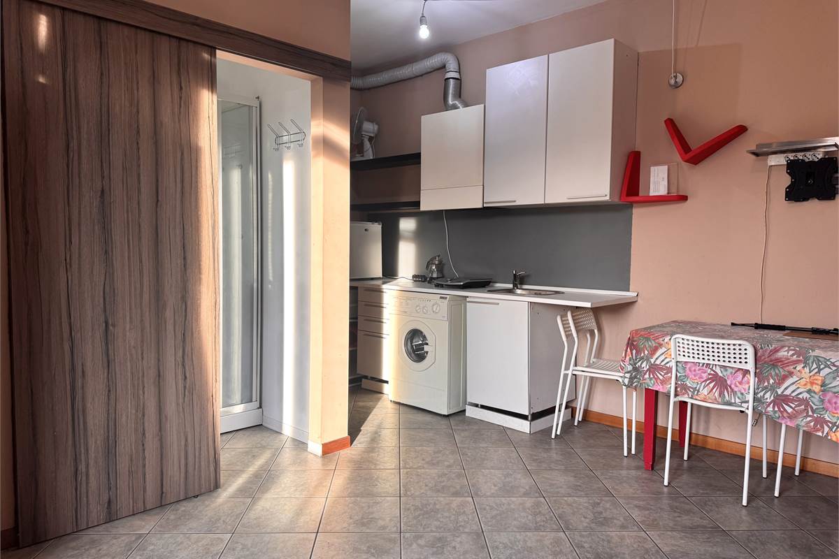 Trilocale con due bagni a Cantù Asnago