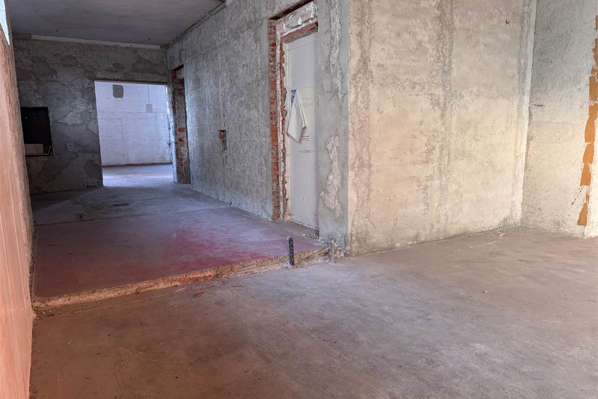 Negozio in vendita a Lentate sul Seveso