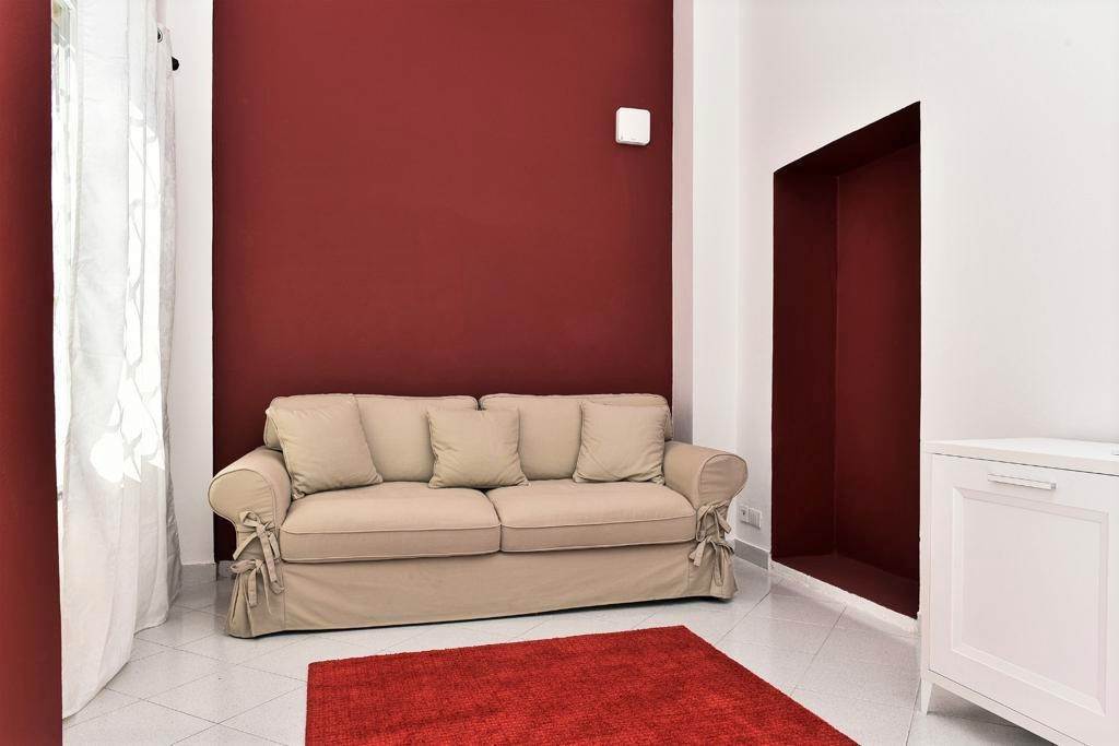 AMPIO BILOCALE A SAN FERMO