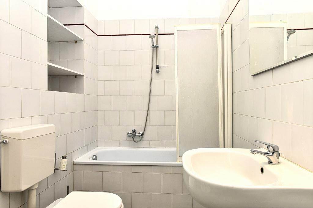 AMPIO BILOCALE A SAN FERMO