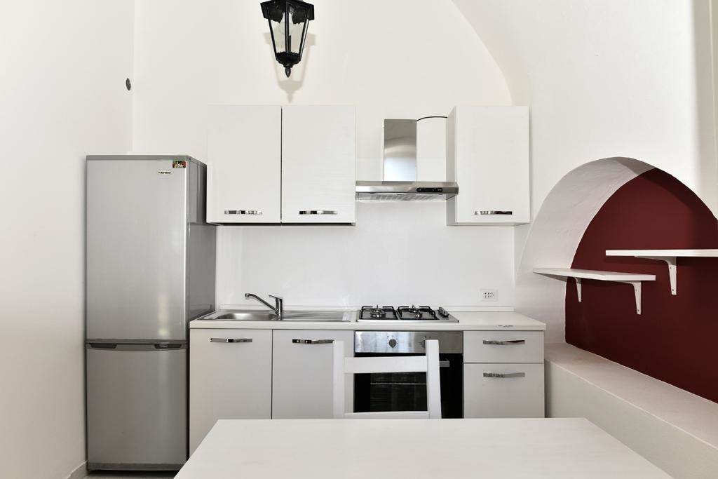 AMPIO BILOCALE A SAN FERMO