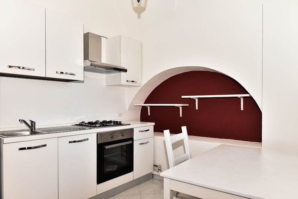 AMPIO BILOCALE A SAN FERMO