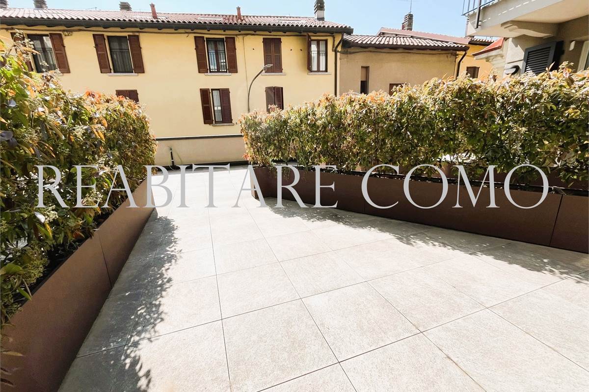 TRILO IN AFFITTO NUOVO CON AREA ESTERNA AD ALBESE