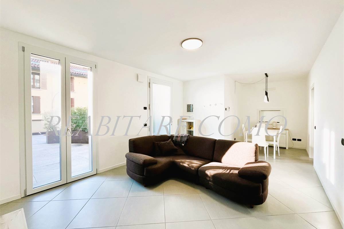 TRILO IN AFFITTO NUOVO CON AREA ESTERNA AD ALBESE