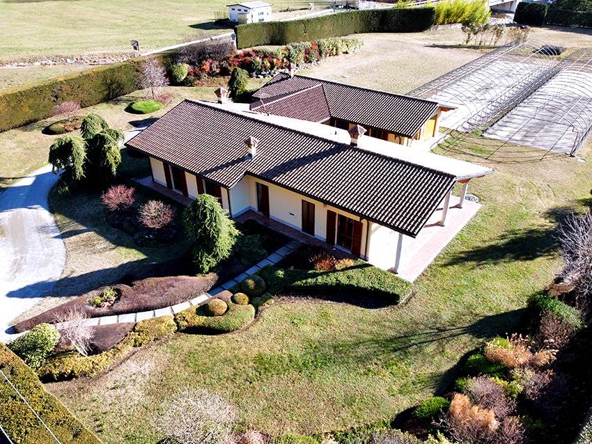 AZIENDA AGRICOLA CASLINO D'ERBA