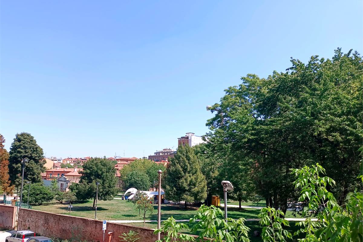 BOLOGNA BILOCALE VIA DELLE LAME PIANO PRIMO 60 MQ