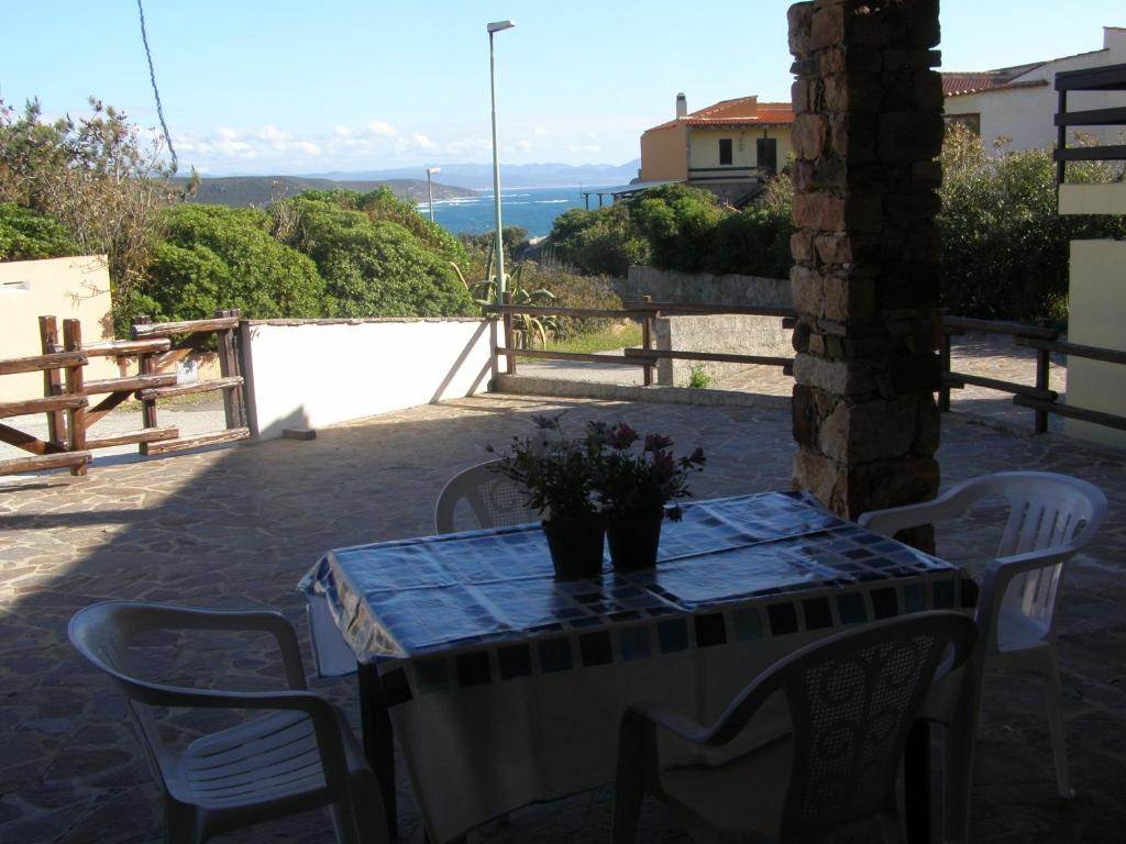 ARBUS TORRE DEI CORSARI VILLA PANORAMICA