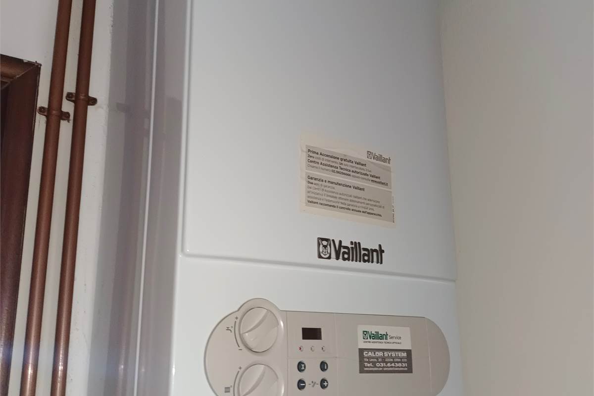 ERBA BILOCALE TERMOAUTONOMO ARREDATO