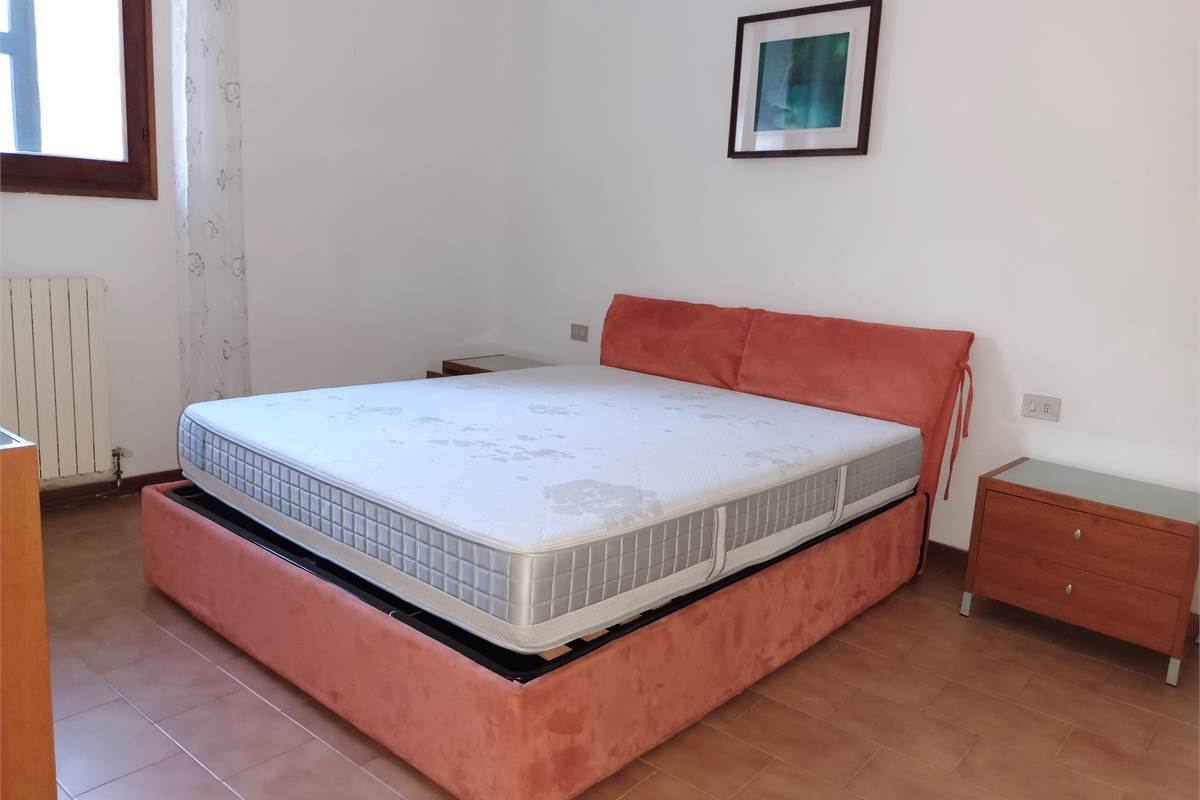 ERBA BILOCALE TERMOAUTONOMO ARREDATO