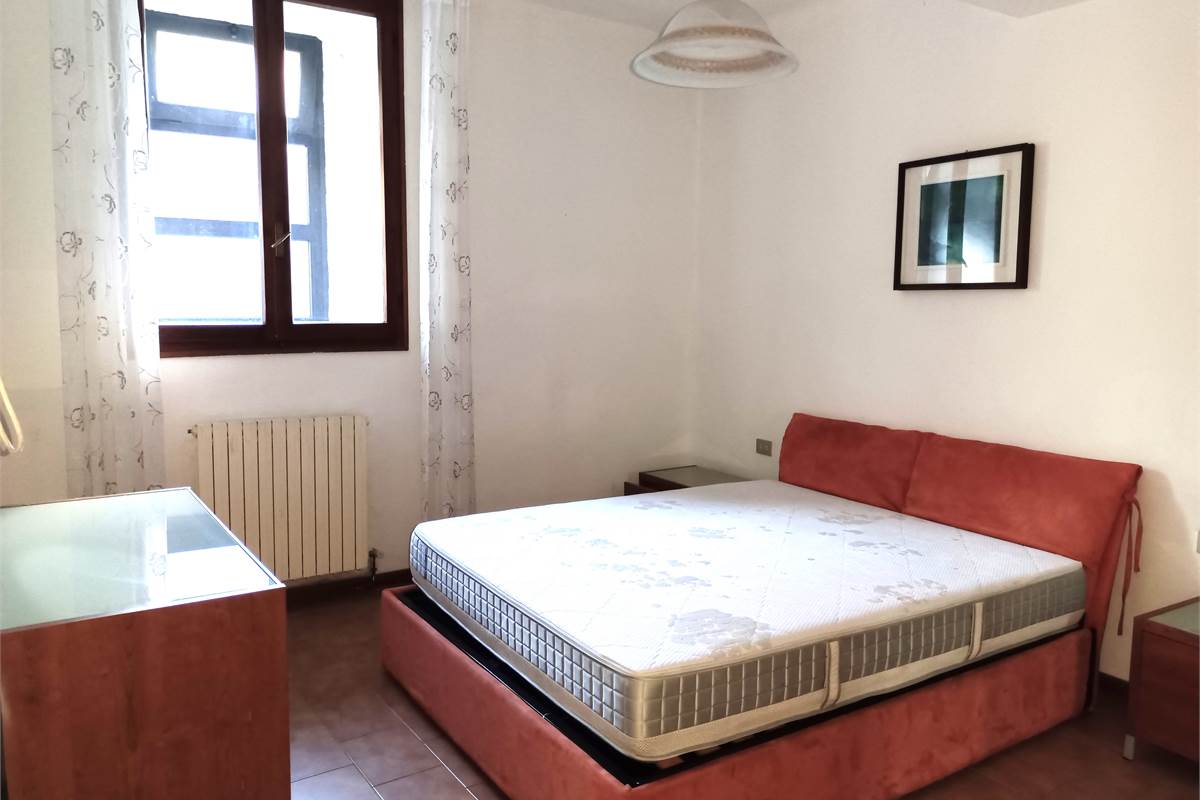 ERBA BILOCALE TERMOAUTONOMO ARREDATO