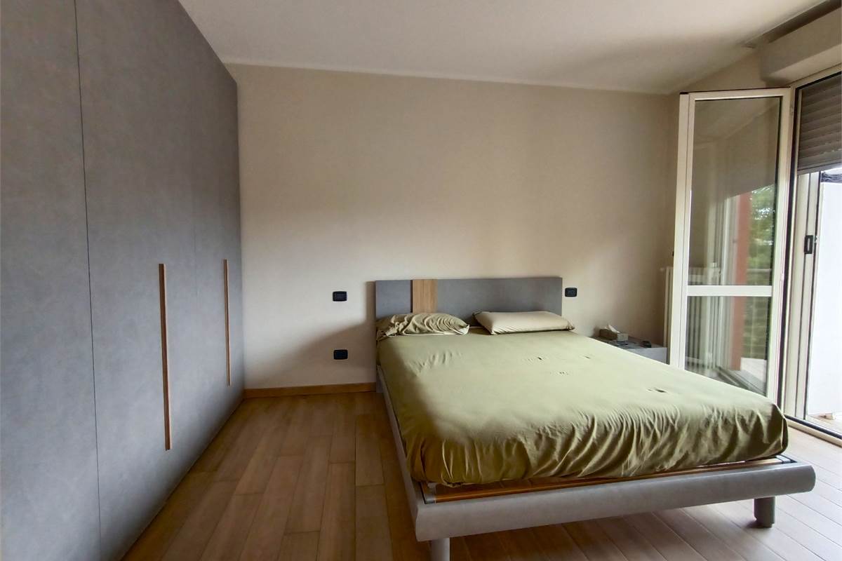 LONGONE AL SEGRINO TRILOCALE TERMOAUTONOMO