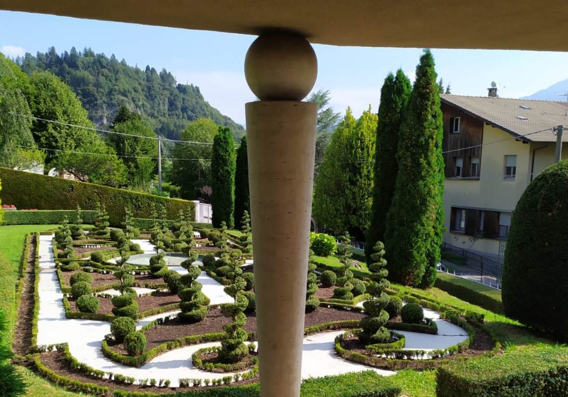 MAGREGLIO A POCHI PASSI DA BELLAGIO VILLA D'EPOCA