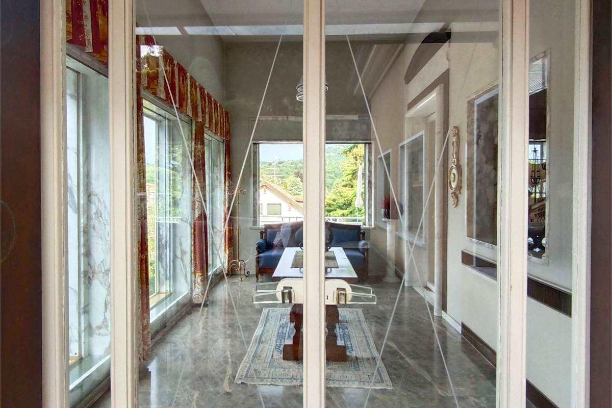 MAGREGLIO A POCHI PASSI DA BELLAGIO VILLA D'EPOCA