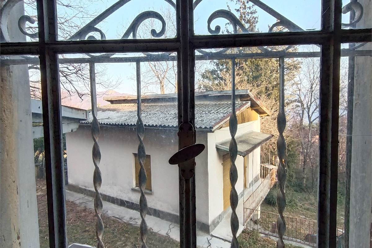 VILLA UNIFAMILIARE VIA SEGANTINI 20 CAGLIO