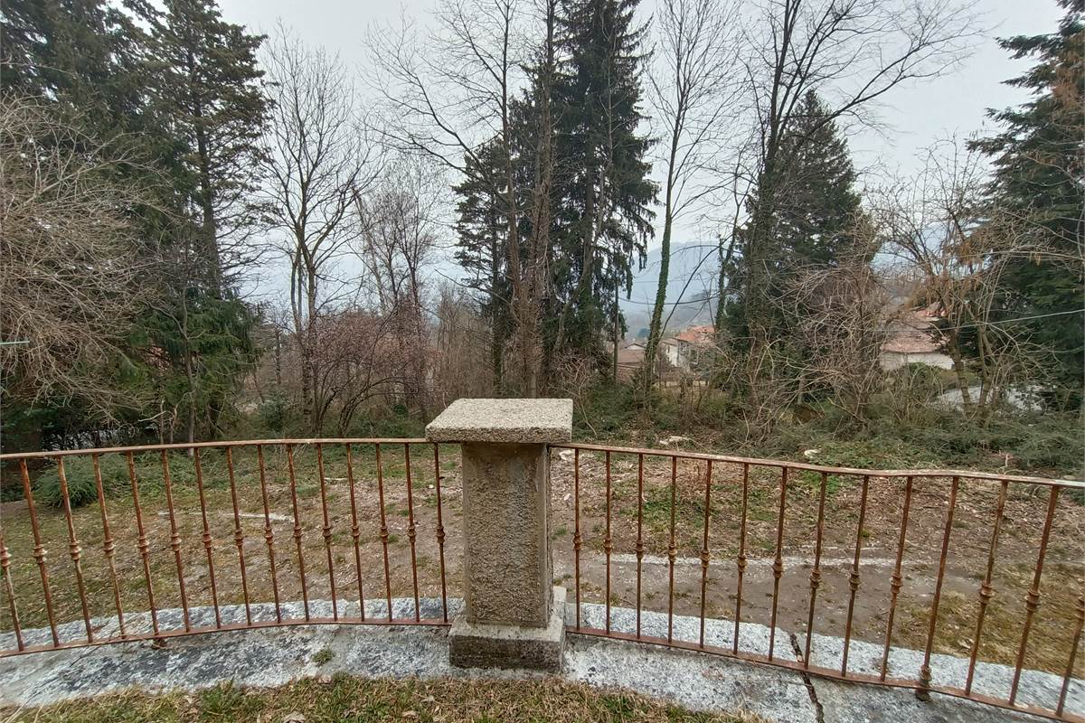 VILLA UNIFAMILIARE VIA SEGANTINI 20 CAGLIO