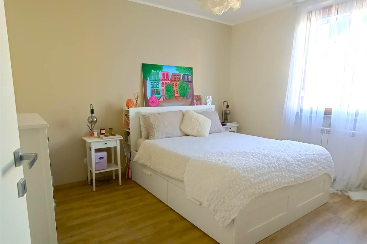 LIMIDO COMASCO LUMINOSO TRILOCALE