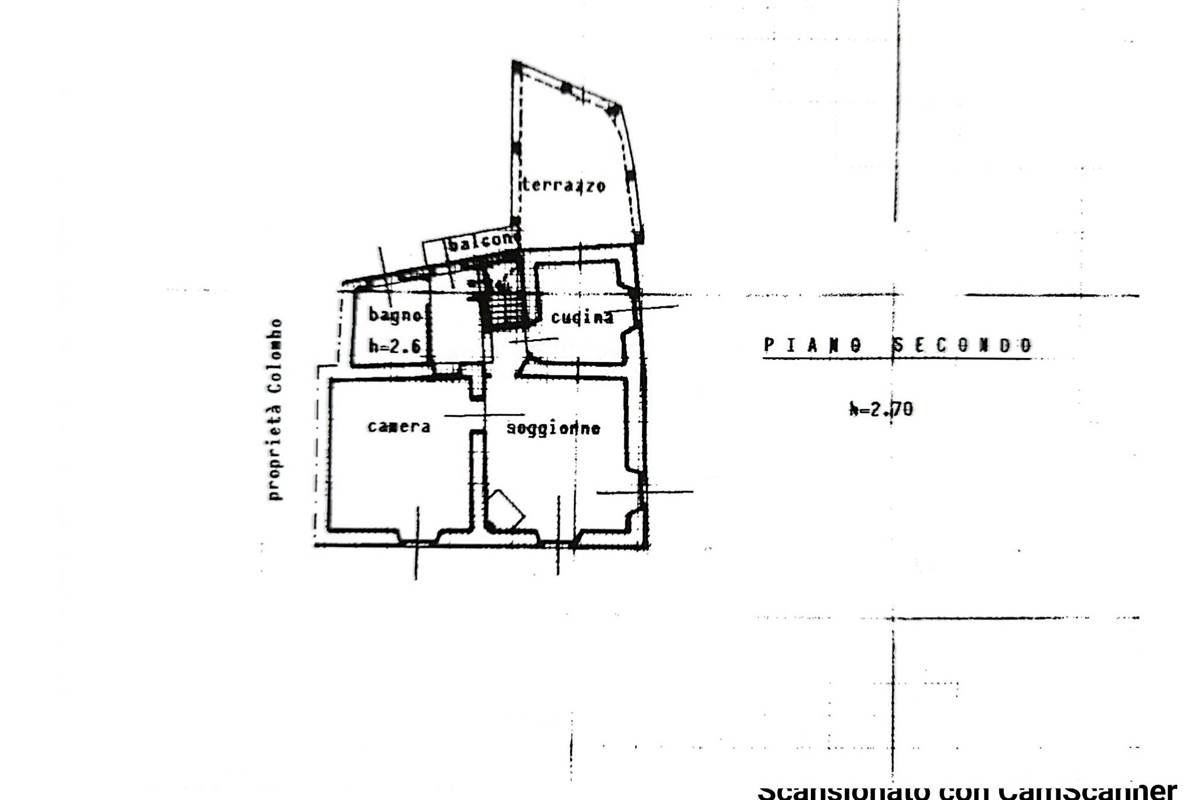 VALBRONA TRILOCALE CON TERRAZZO