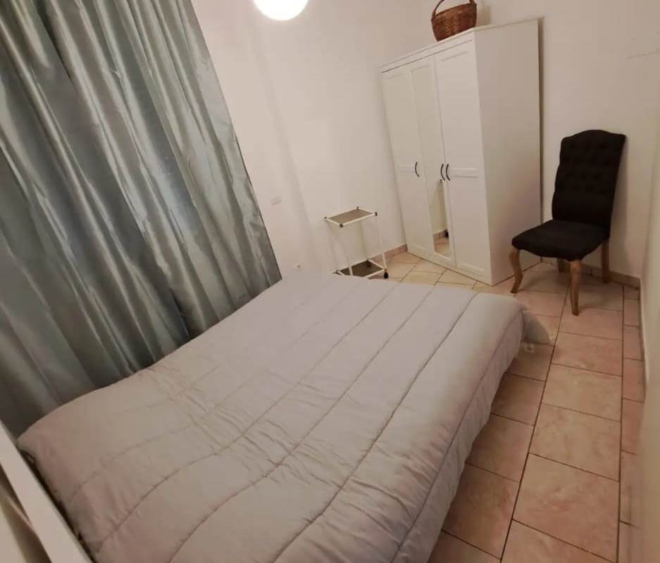 2 locali In Vendita a Magreglio