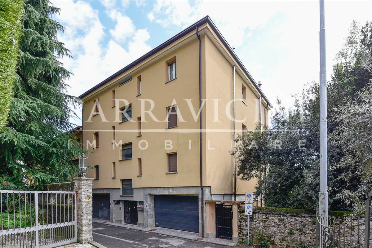 trilocale con box e terrazzo panoramico