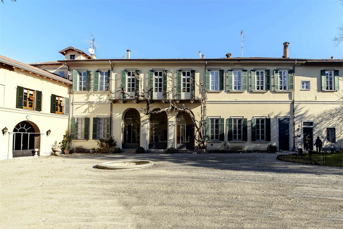 quadrilocale con soppalco terrazzo e balcone
