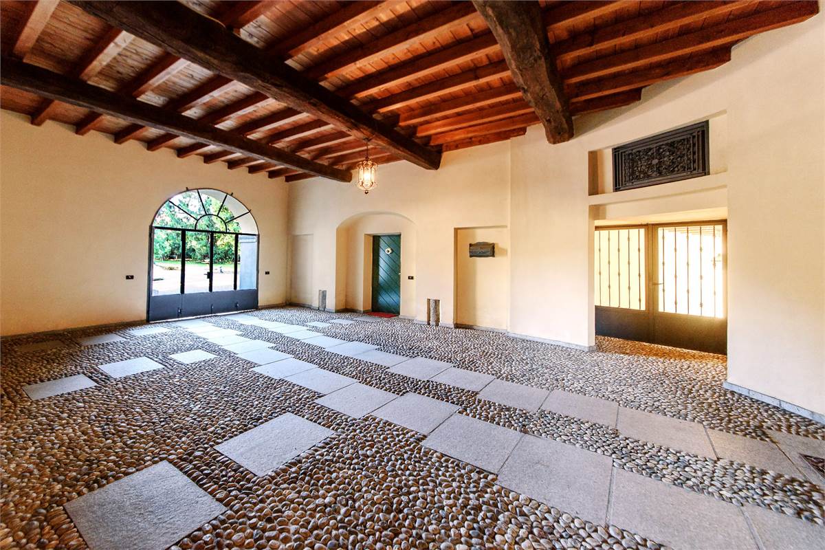 quadrilocale con soppalco terrazzo e balcone