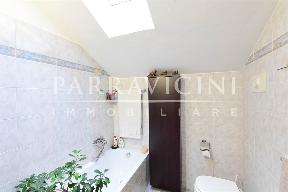 porzione di casa con ingresso indipendente 