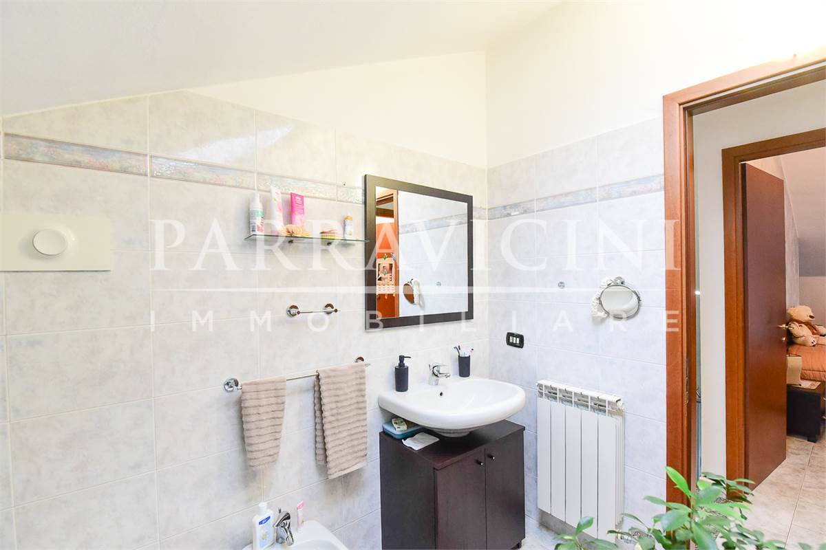 porzione di casa con ingresso indipendente 