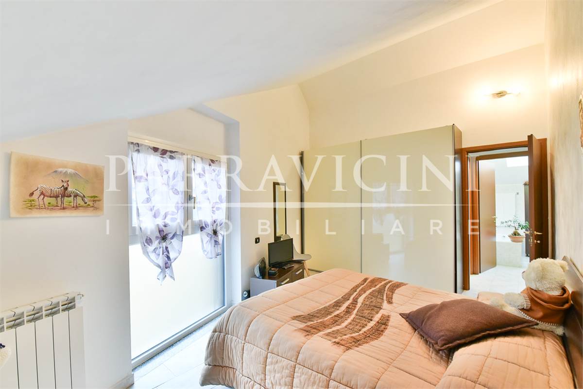 porzione di casa con ingresso indipendente 