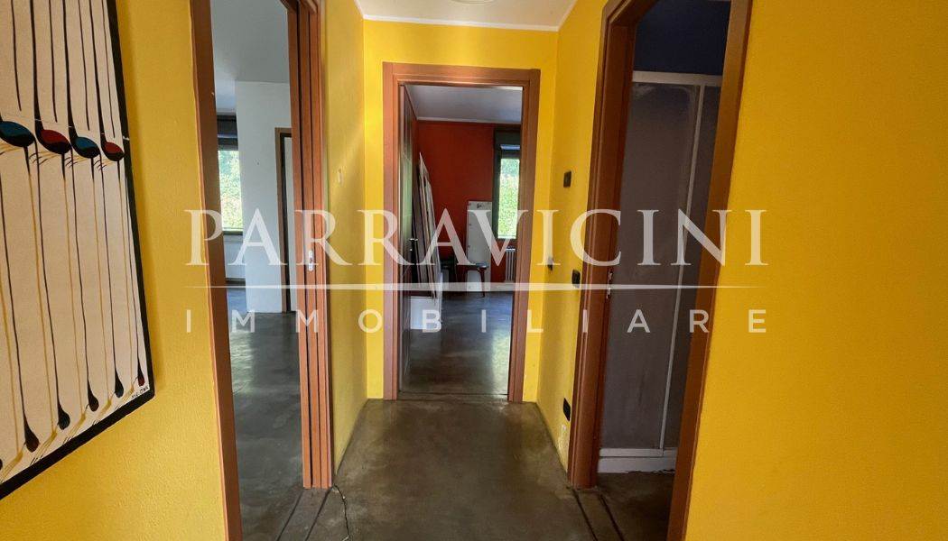 Ampio loft indipendente con terrazzo coperto