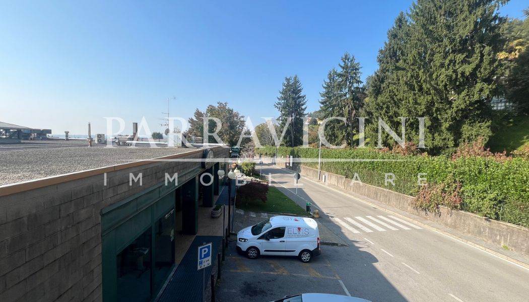 Ampio loft indipendente con terrazzo coperto