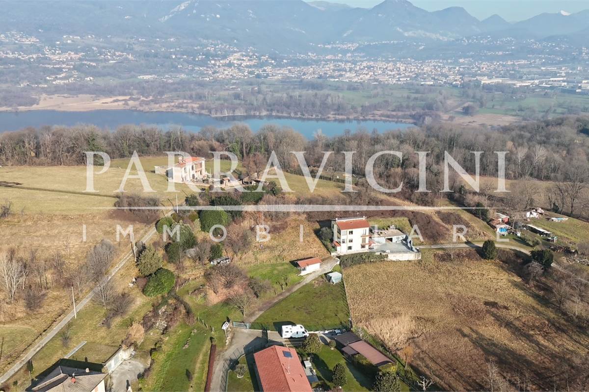 Bilocali con terrazzi ristrutturati a nuovo