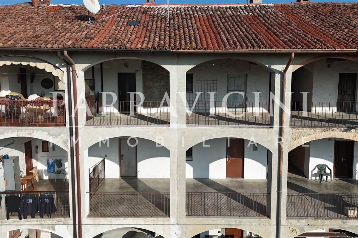 Bilocali con terrazzi ristrutturati a nuovo