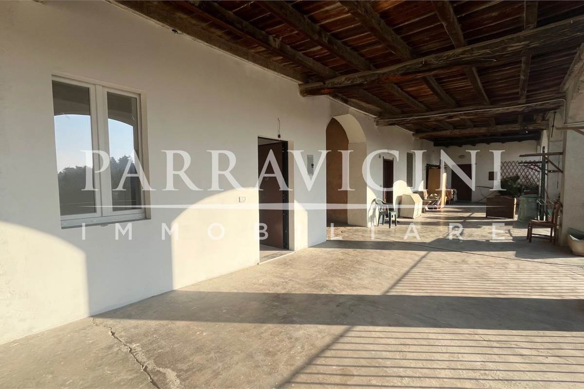 Bilocali con terrazzi ristrutturati a nuovo