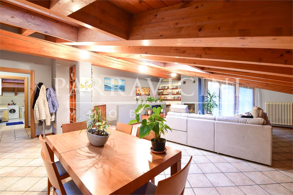 Favolosa mansarda indipendente con terrazzi