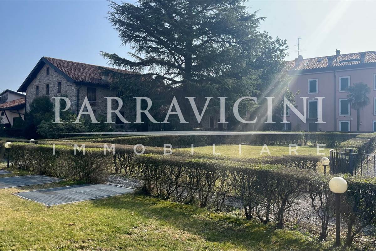 appartamento in residence con parco e piscina