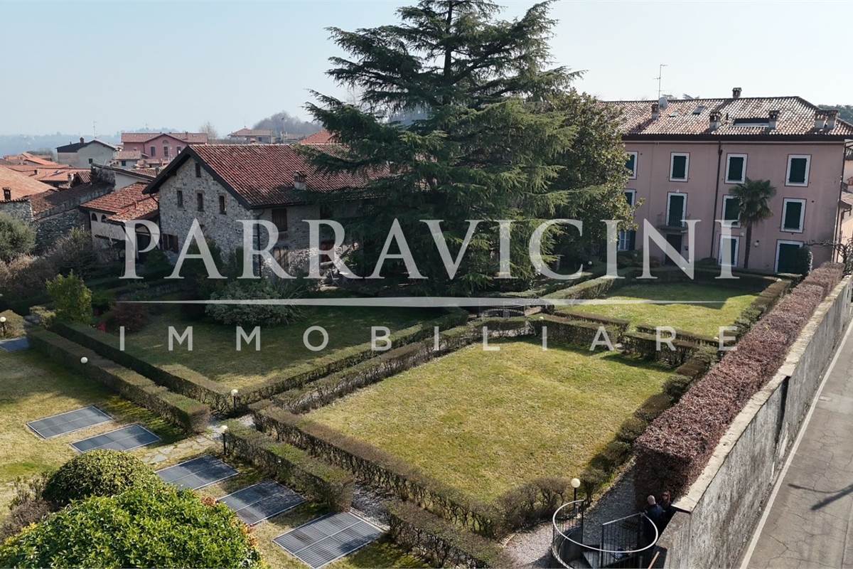 appartamento in residence con parco e piscina