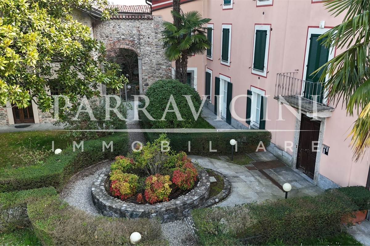 appartamento in residence con parco e piscina