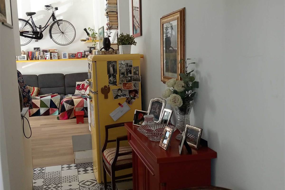 Como: appartamento con ingresso indipendente