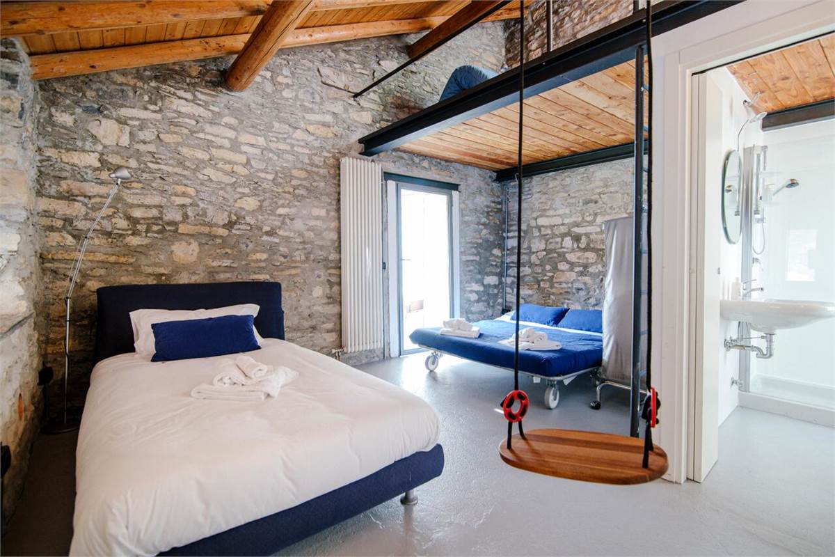 Pognana Lario: porzione di casa vista lago
