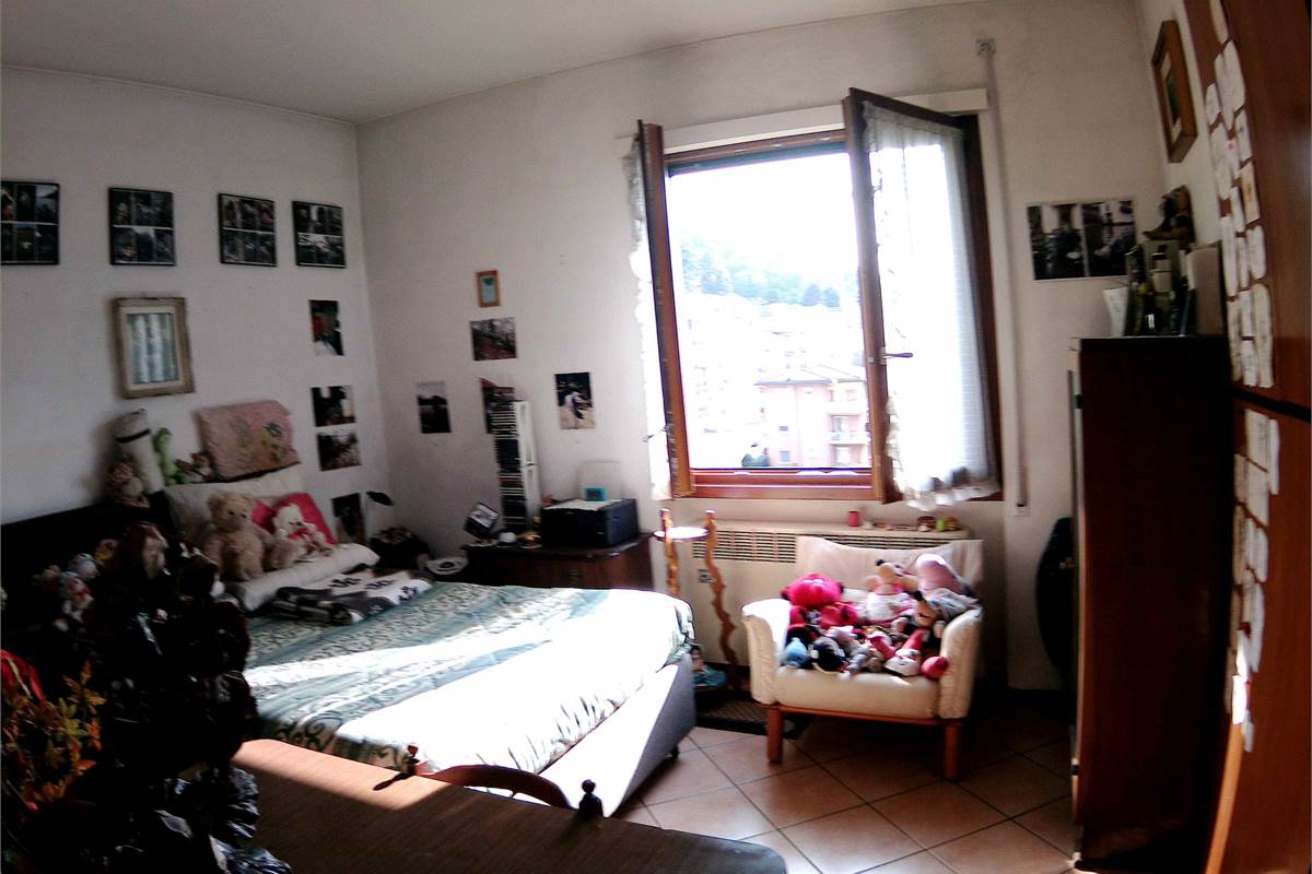 Como, complesso Como Sole: monolocale con balcone e box